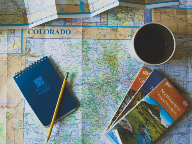 Viagem personalizada ou pacote pronto: qual escolher?